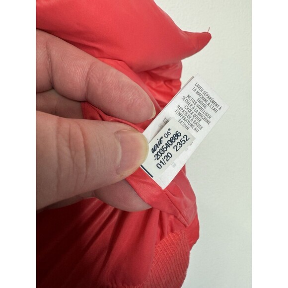 Aerie OFFLINE Large Calypso Puffer Vest Red Button Snap Closure Pockets NWOT - Picture 9 of 11